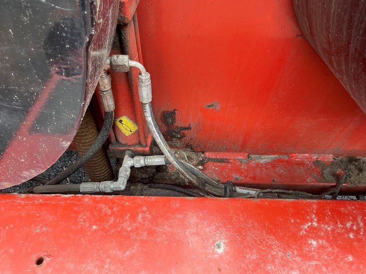 #1008-•-eeger-beever-model-1215-wood-chipper-(fall-creek,-wi)-image-17