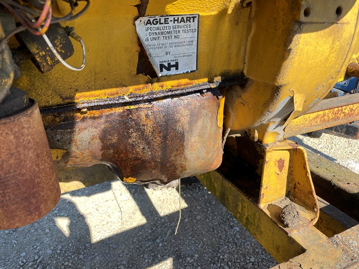 caterpillar-3208-image-13