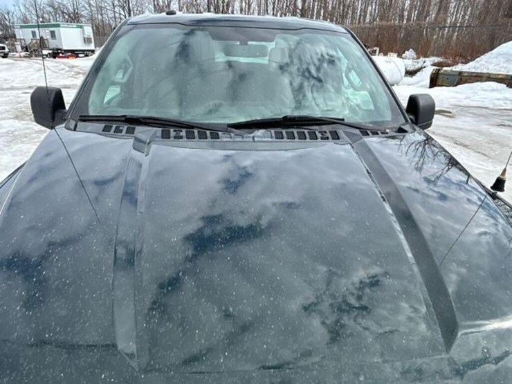 2016-ford-f150-xlt-image-32