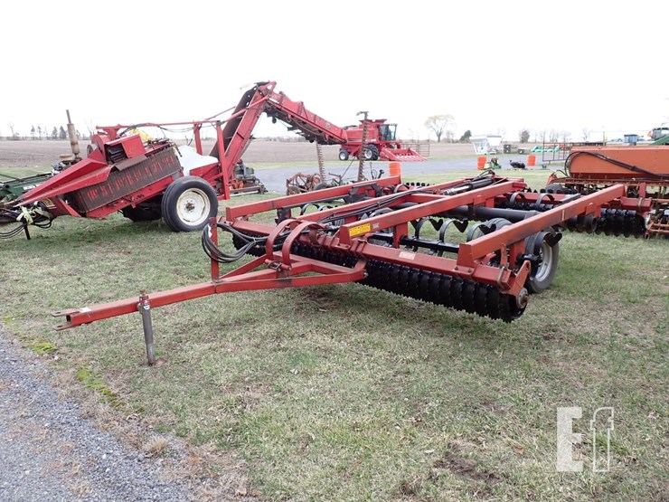 international-415-image-1