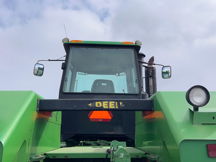 john-deere-8760-image-31