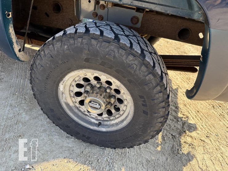 2000-gmc-2500-image-8