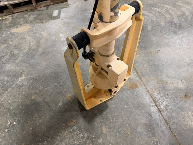 #37049-•-**-spectra-precision-twin-laser-plane-w/control-system-image-8