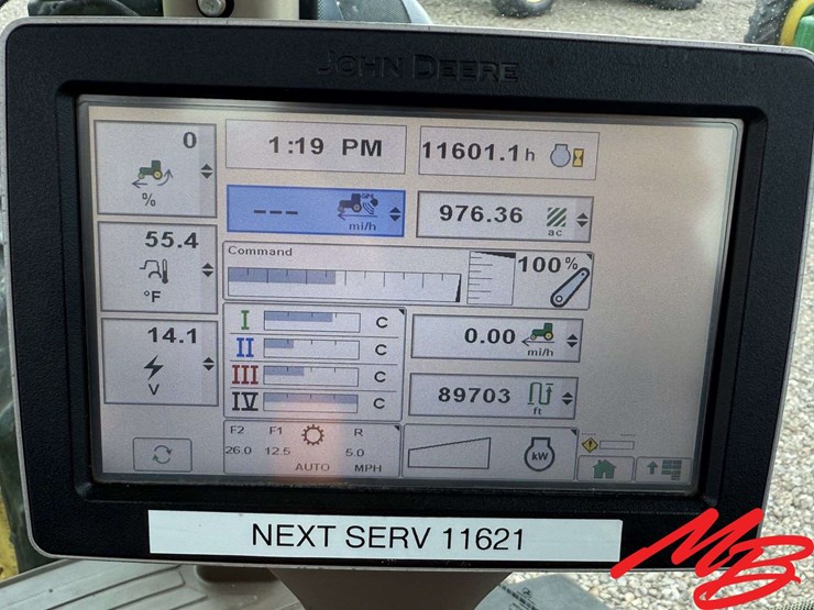 2012-john-deere-8285r-image-26