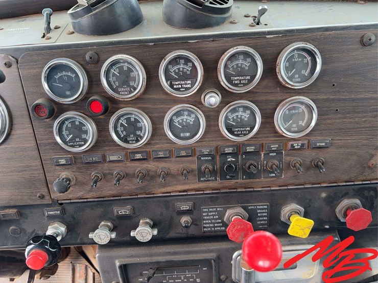 1982-kenworth-c500-image-28