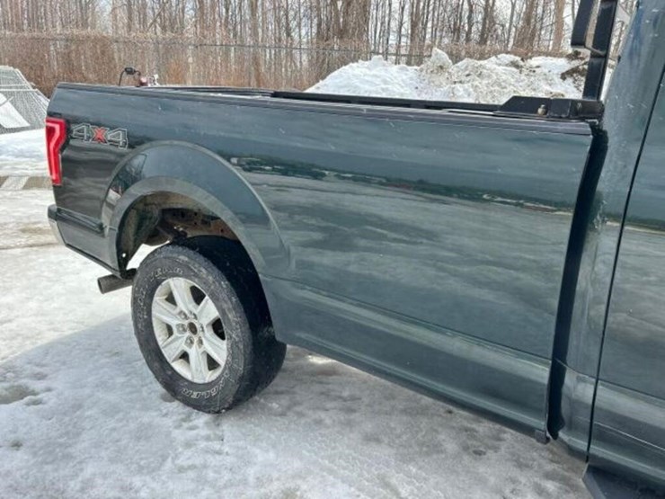 2016-ford-f150-xlt-image-33