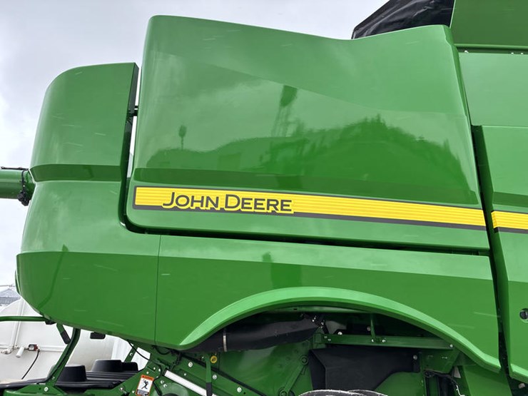 2023-john-deere-s780-image-14