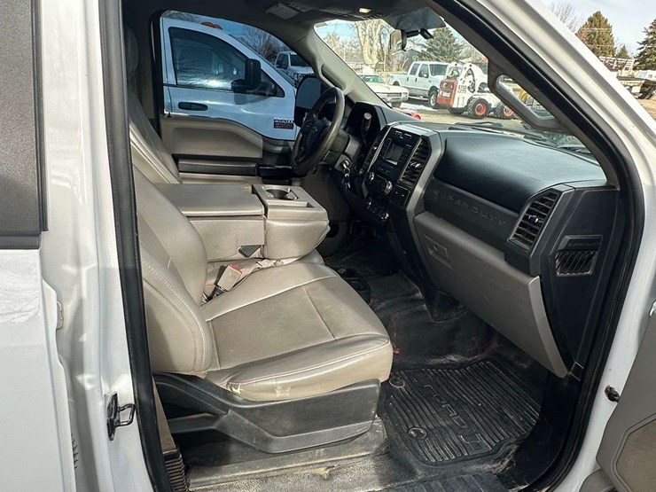 2019-ford-f250-xl-image-35