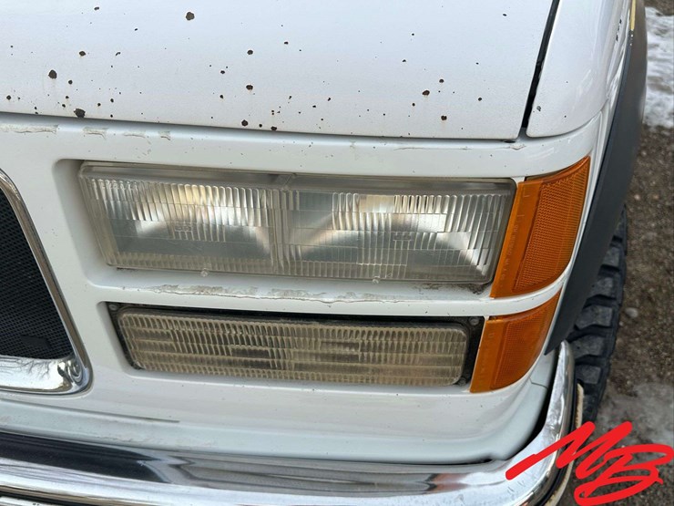 1997-gmc-3500-image-17