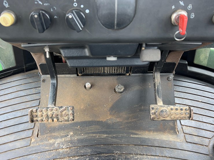 john-deere-8760-image-54