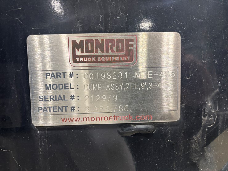 2022-ford-f550-sd-image-61