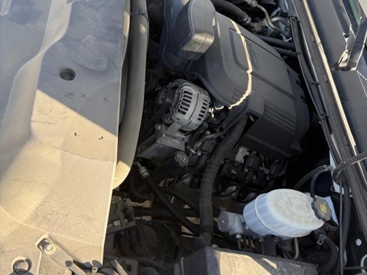 2012-chevrolet-2500-image-6