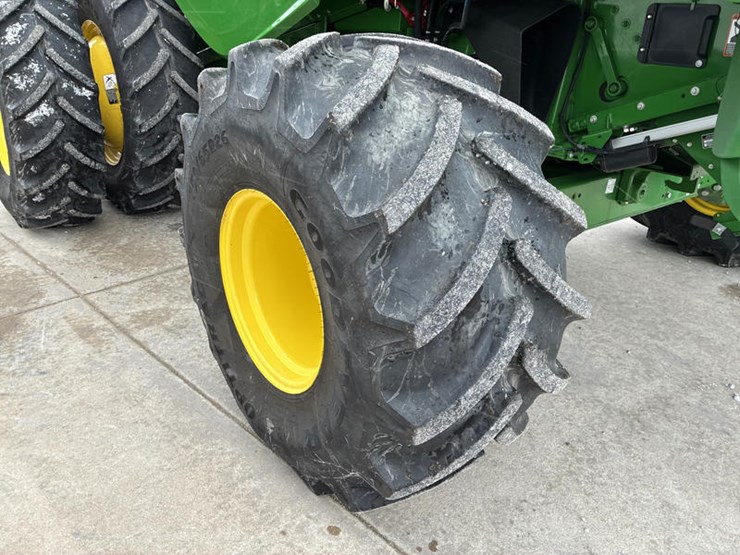 2023-john-deere-s780-image-44