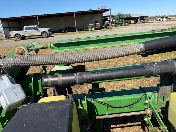 john-deere-7300-image-59