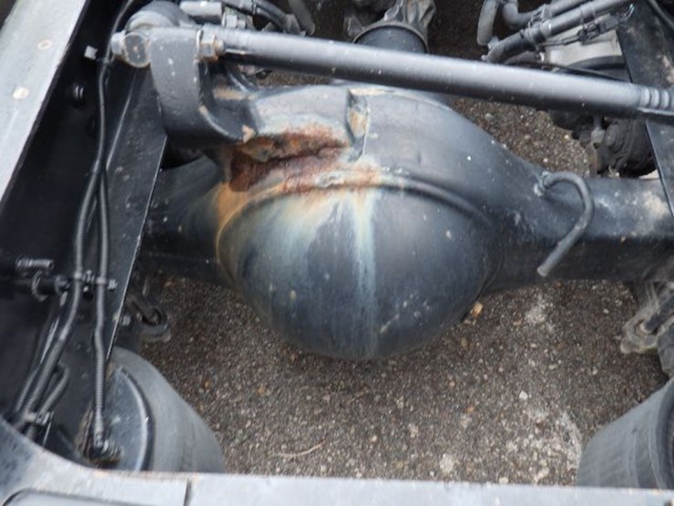 2016-international-8600-image-10