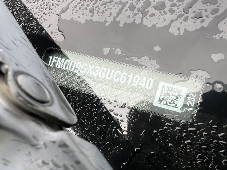 2016-ford-escape-image-9