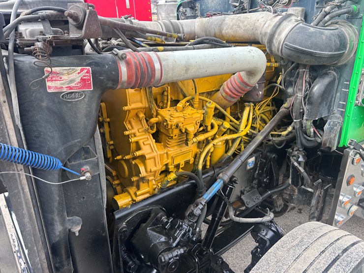 1999-peterbilt-379-image-67