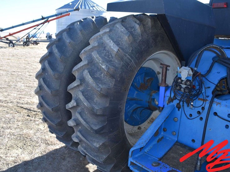 1991-versatile-846-image-29