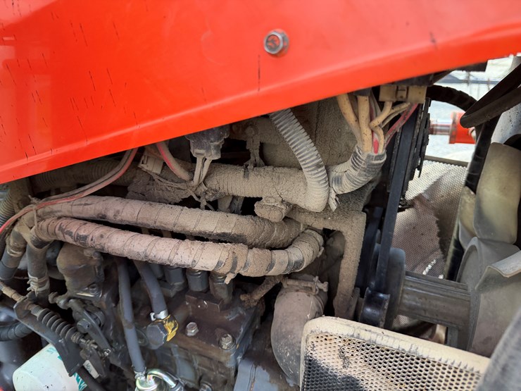 kubota-m95s-image-48