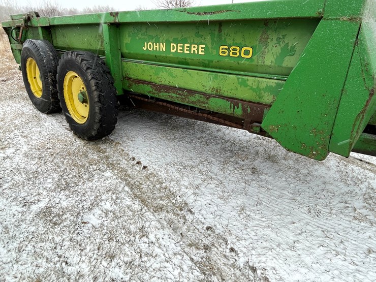 john-deere-680-image-9