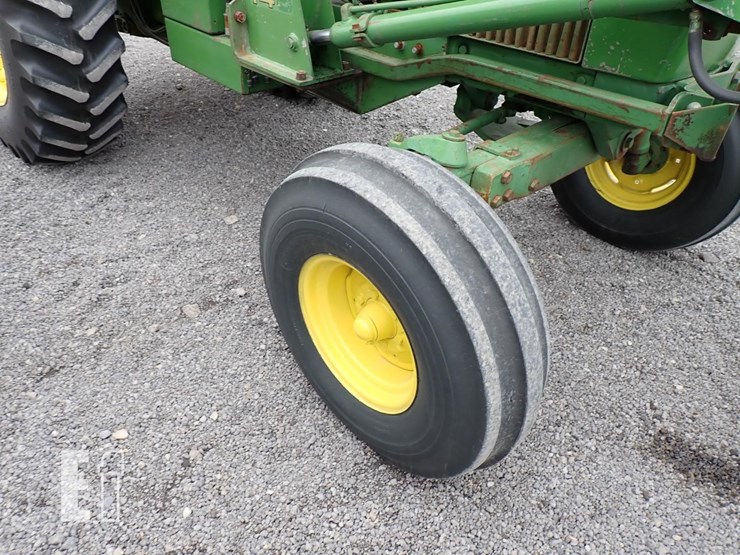 john-deere-4030-image-4