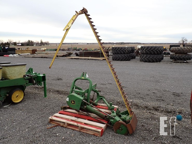 john-deere-350-image-3