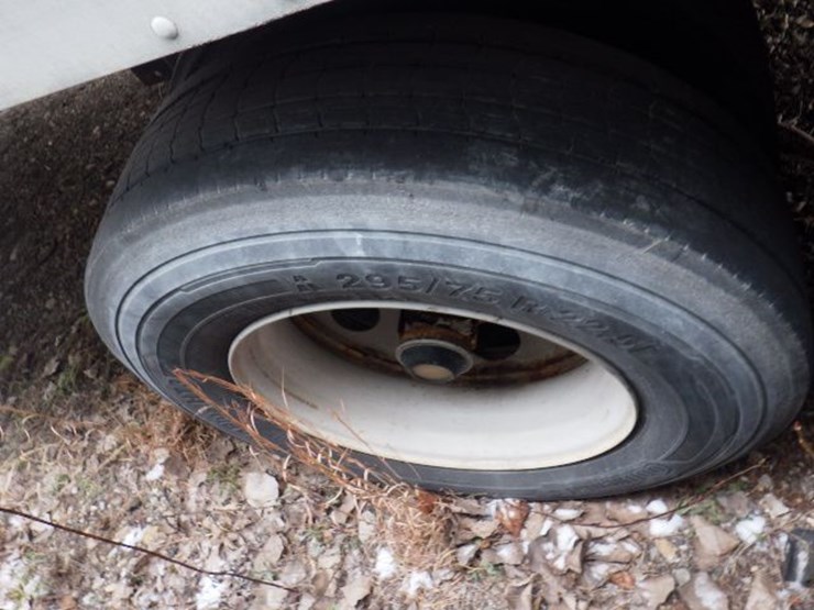 2011-great-dane-van-image-20