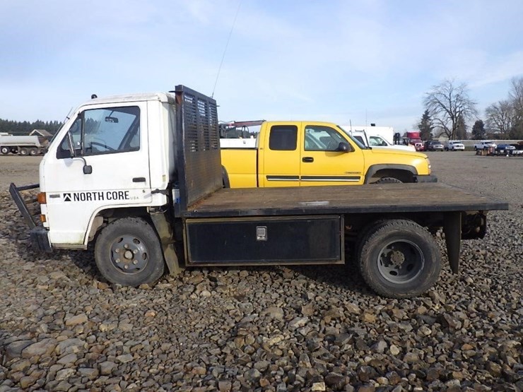 1992-isuzu-npr-image-7