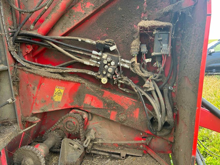 massey-ferguson-2856-image-11