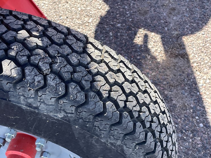 #1012-•-kuhn-(8)-wheel-speedrake-image-22