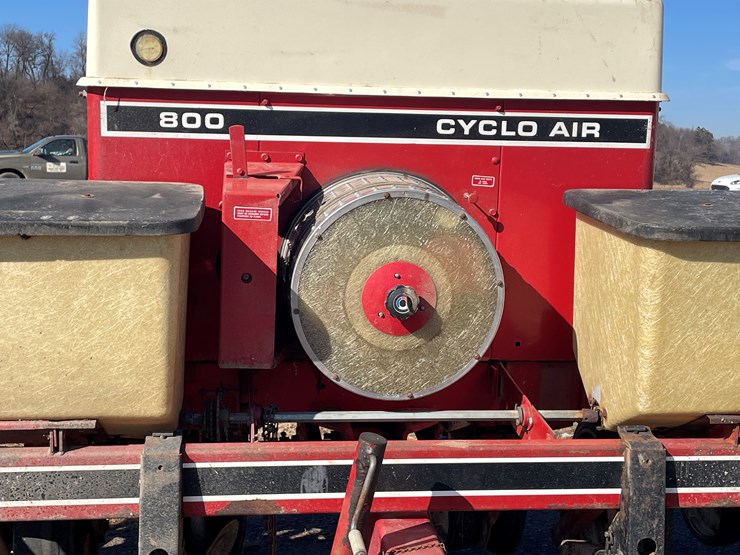 case-ih-800-image-26