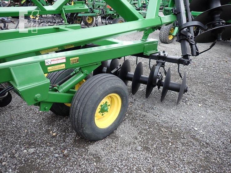 john-deere-635-image-6