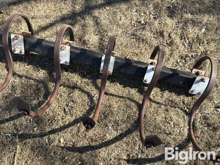 track-scratcher-image-10