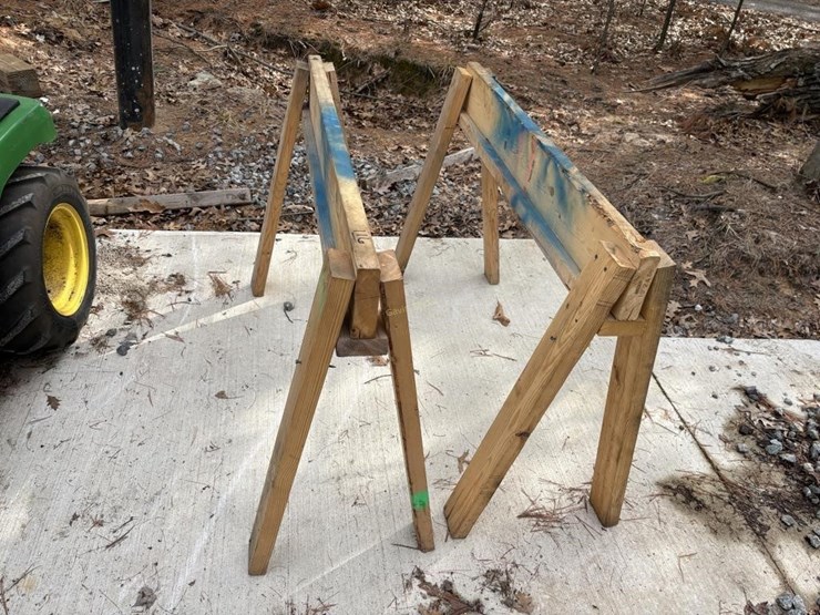 wood-saw-horses-image-2