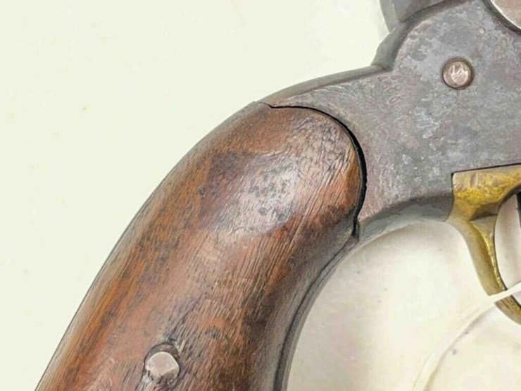 remington's-revolver-image-19