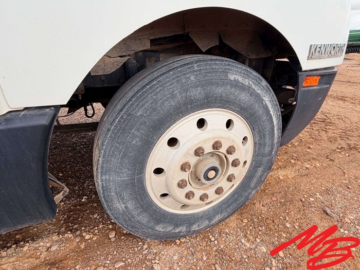 1993-kenworth-t600-image-12