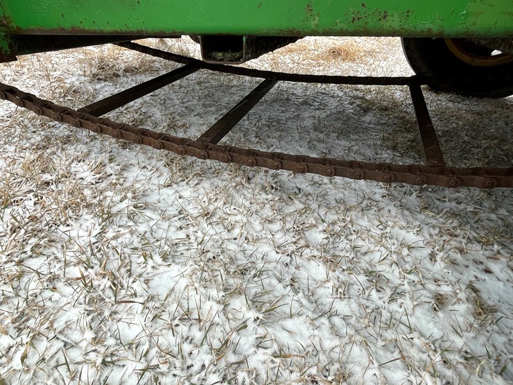 john-deere-680-image-17