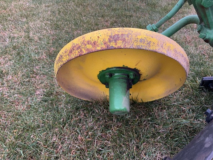 john-deere-14-image-33