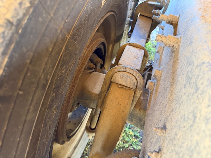 #42452-•-2007-international-l9427-daycab-truck-tractor-vin:-2hscnapr37c468369-image-18