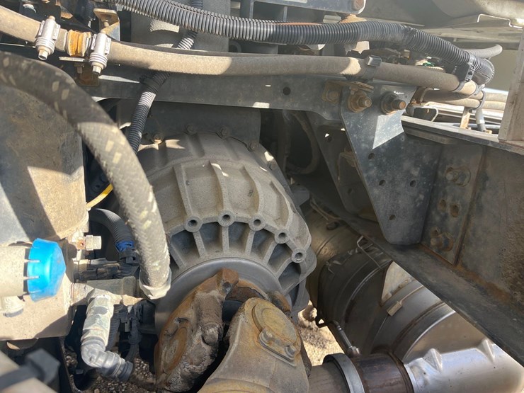 2015-international-prostar-image-36