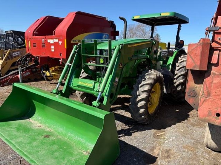 john-deere-5085e-image-1
