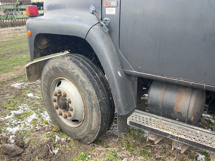 1989-international-s1900-image-41