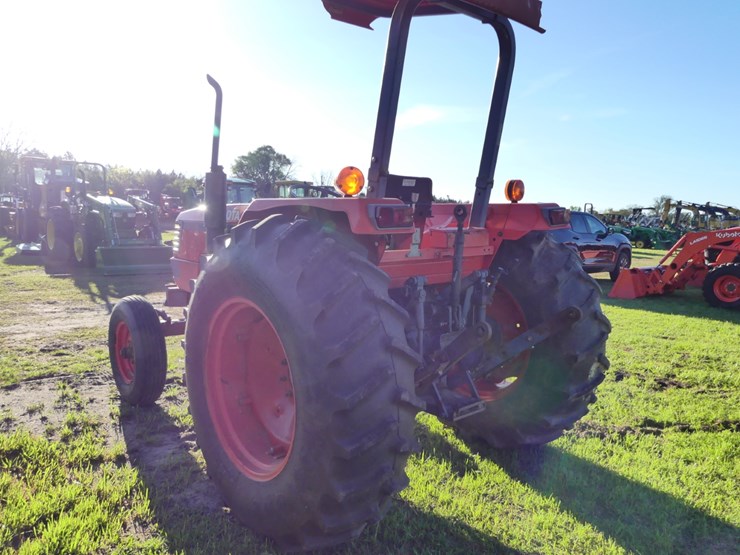 kubota-m4700-image-4