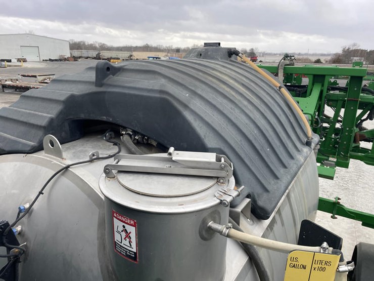 2018-john-deere-r4045-image-66