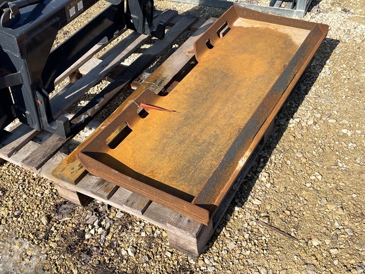 #2483-•-wolverine-skid-steer-mount-plate-image-8