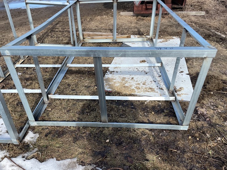 #2495-•-(2)-metal-crates-image-7