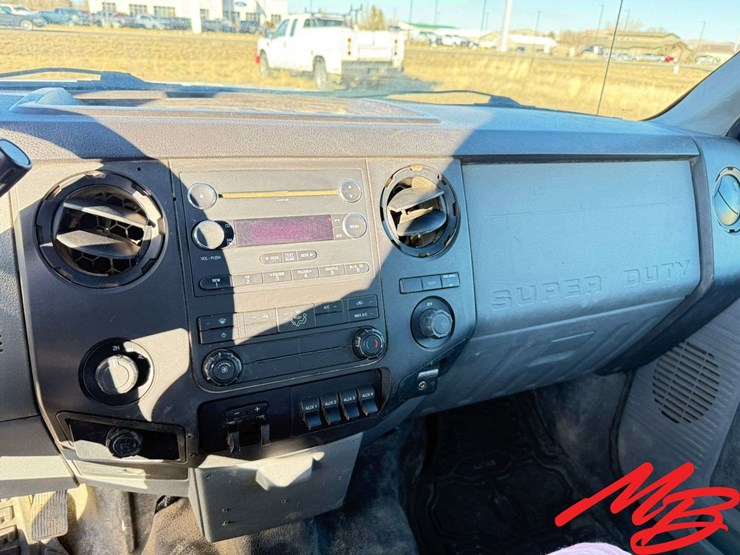 2012-ford-f350-image-36