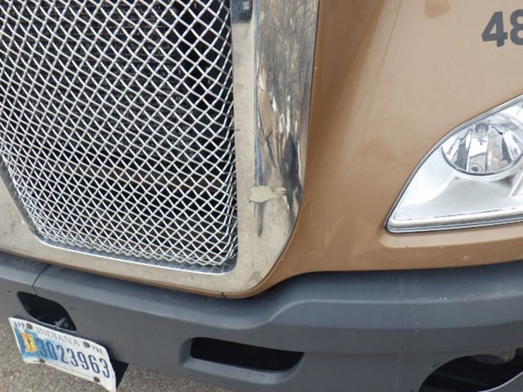 2022-kenworth-t680-image-3