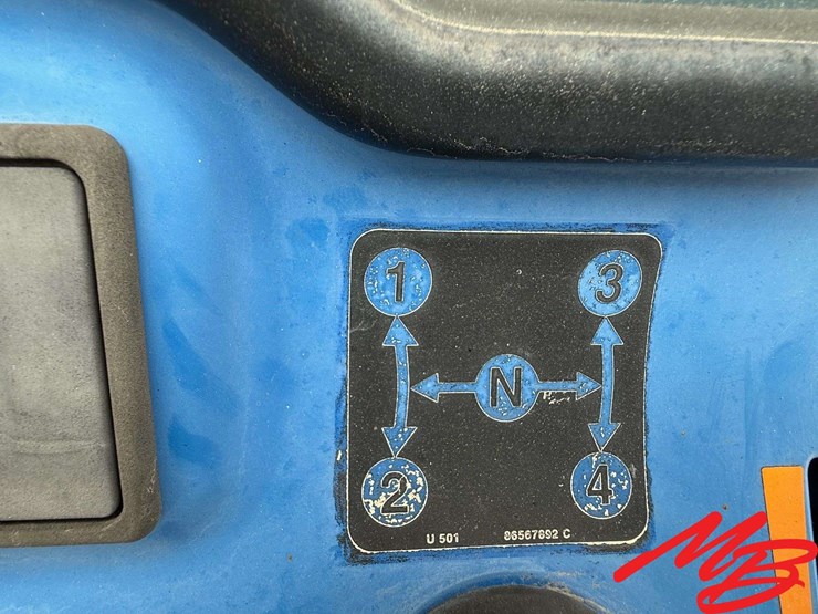 new-holland-tc40a-image-17