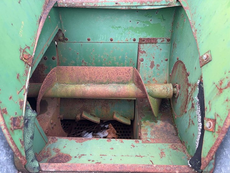 john-deere-no.-50-mounted-sheller-image-6
